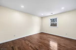 20 Ella St, Bloomingdale, NJ 07403 - Photo 13