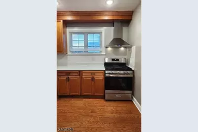 258 Franklin St, Bloomfield, NJ 07003 - Photo 3