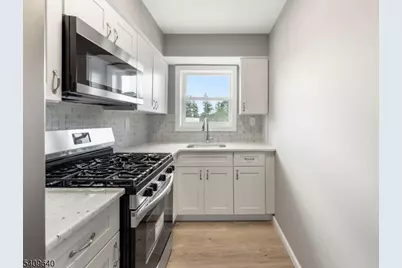 47B Gramercy Gdns #B, Middlesex, NJ 08846 - Photo 9