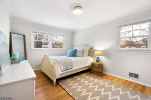 1242 Sunnyfield Ln, Scotch Plains Township, NJ 07076 - Photo 19