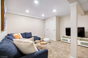 1242 Sunnyfield Ln, Scotch Plains Township, NJ 07076 - Photo 27