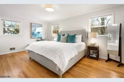 1242 Sunnyfield Ln, Scotch Plains Township, NJ 07076 - Photo 23