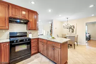 1242 Sunnyfield Ln, Scotch Plains Township, NJ 07076 - Photo 11