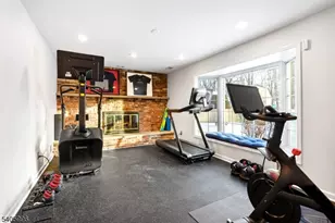 1242 Sunnyfield Ln, Scotch Plains Township, NJ 07076 - Photo 17