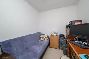 19 Skyland Ave, Wanaque, NJ 07420 - Photo 25