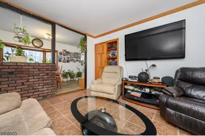 19 Skyland Ave, Wanaque, NJ 07420 - Photo 15