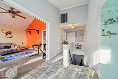 164 Farnham Ave, Lodi, NJ 07644 - Photo 13