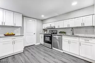 4 E Washington St, Frenchtown, NJ 08825 - Photo 13