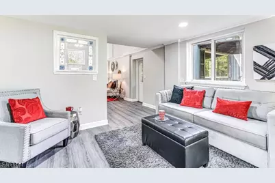 4 E Washington St, Frenchtown, NJ 08825 - Photo 5