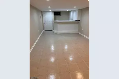 313 Rea Ave, Hawthorne, NJ 07506 - Photo 17