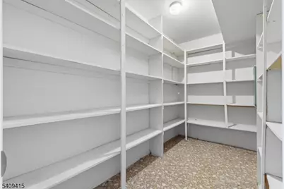 23 Mount Vernon Sq, Verona Twp., NJ 07044 - Photo 33