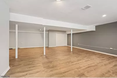 45 Wilmore Rd, Little Falls Township, NJ 07424 - Photo 19