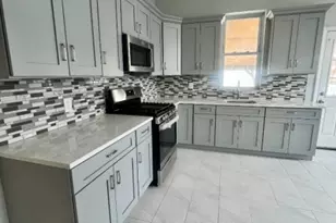 1101 S Elmora Ave, Elizabeth, NJ 07202 - Photo 5