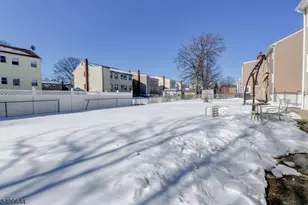 832 Dewey St, Union Township, NJ 07083 - Photo 25