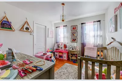 832 Dewey St, Union Township, NJ 07083 - Photo 11