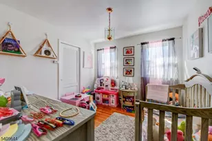 832 Dewey St, Union Township, NJ 07083 - Photo 11