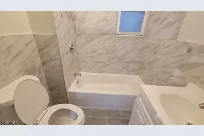 174 Watson Ave, West Orange Township, NJ 07052 - Photo 15