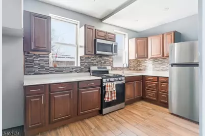 420 Mechanic St, Orange, NJ 07050 - Photo 13