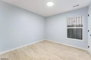 764 S 18th St, Newark, NJ 07103 - Photo 13