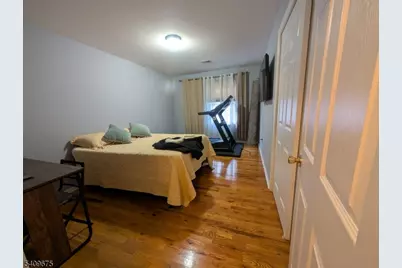 14-16 Hunter St, Newark, NJ 07114 - Photo 13