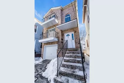 822 S 19th St, Newark, NJ 07108 - Photo 1