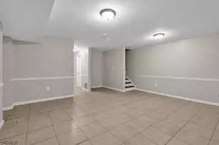 822 S 19th St, Newark, NJ 07108 - Photo 47