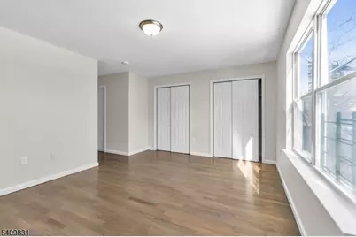 822 S 19th St, Newark, NJ 07108 - Photo 27