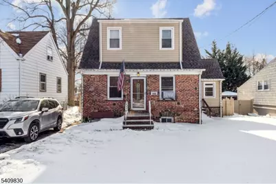 688 W Lake Ave, Rahway, NJ 07065 - Photo 1