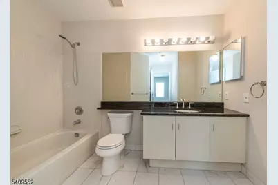 206 Potomac Dr, Bernards Township, NJ 07920 - Photo 15