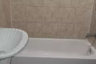 28 Beech St, East Orange, NJ 07018 - Photo 5