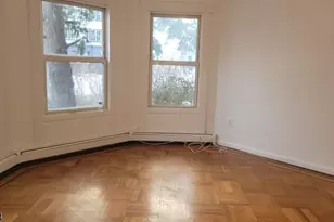 28 Beech St, East Orange, NJ 07018 - Photo 3