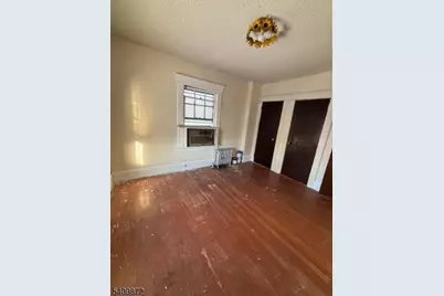 15 Albion St, Passaic, NJ 07055 - Photo 11