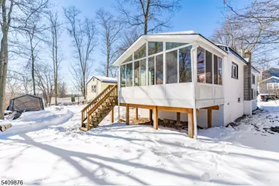 319 Tulsa Trl, Hopatcong, NJ 07843 - Photo 23