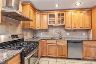 29 Manitou Cir, Westfield Town, NJ 07090 - Photo 17