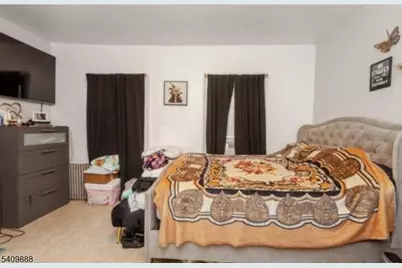 148 Barclay St, Paterson, NJ 07503 - Photo 15