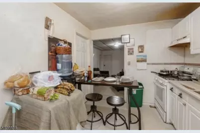 148 Barclay St, Paterson, NJ 07503 - Photo 5