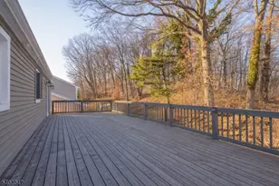 1 Via Vitale, Kenilworth, NJ 07033 - Photo 19