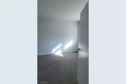 123 W 1st Ave, Roselle, NJ 07203 - Photo 3