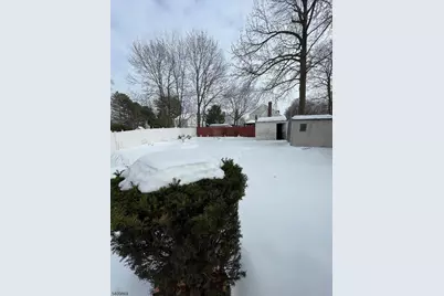 1067 Julia St, Teaneck Township, NJ 07666 - Photo 3