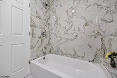 134 Dewey St, Newark, NJ 07112 - Photo 9