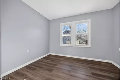 134 Dewey St, Newark, NJ 07112 - Photo 11