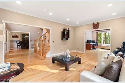 20 Crestview Ln, Sparta Township, NJ 07871 - Photo 7