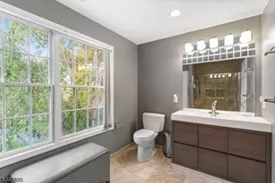 20 Crestview Ln, Sparta Township, NJ 07871 - Photo 31