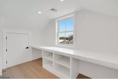 825 Grant Ave, Westfield, NJ 07090 - Photo 33