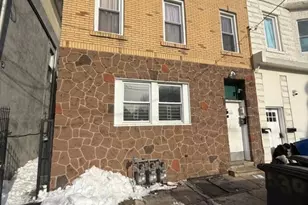 539 E Jersey St, Elizabeth, NJ 07206 - Photo 1