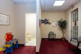 27 Mountain Blvd, Warren Township, NJ 07059 - Photo 7