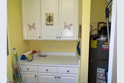 5211 Chesterwood Way, Franklin Township, NJ 08873 - Photo 15