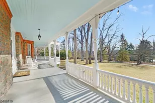 211 Mountainside Rd, Mendham Township, NJ 07945 - Photo 11