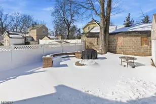 1608 W 3rd St, Plainfield, NJ 07063 - Photo 31