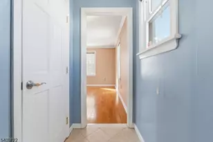 1608 W 3rd St, Plainfield, NJ 07063 - Photo 9